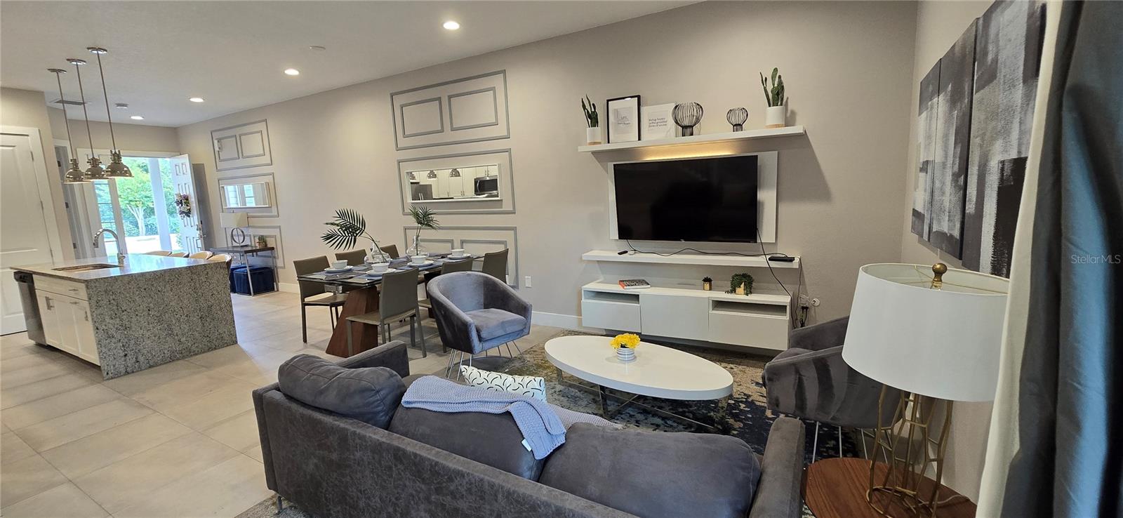 SUMMERVILLE RESORT - Residential Lease