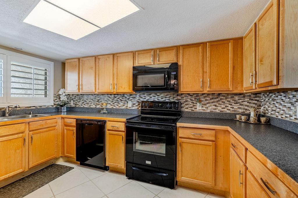 LAKE LOTUS CLUB 1 A CONDO - Residential
