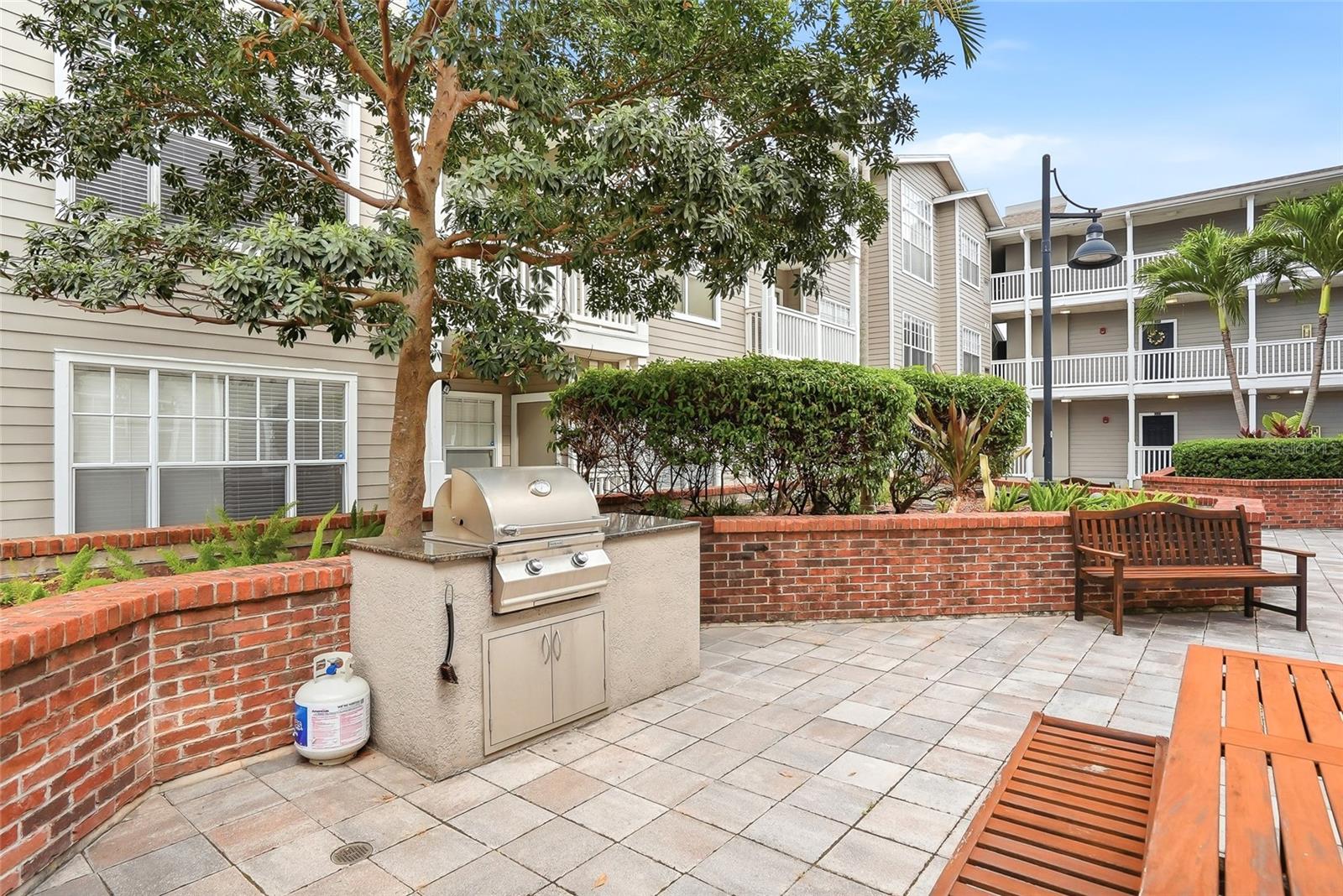 HYDE PARK WALK A CONDO - Residential