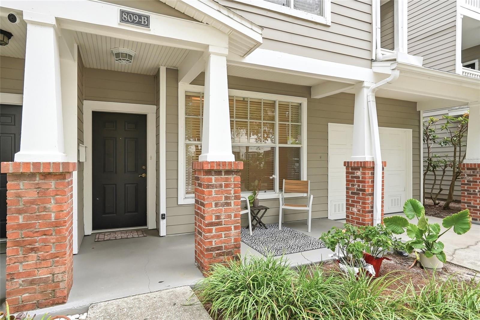 HYDE PARK WALK A CONDO - Residential