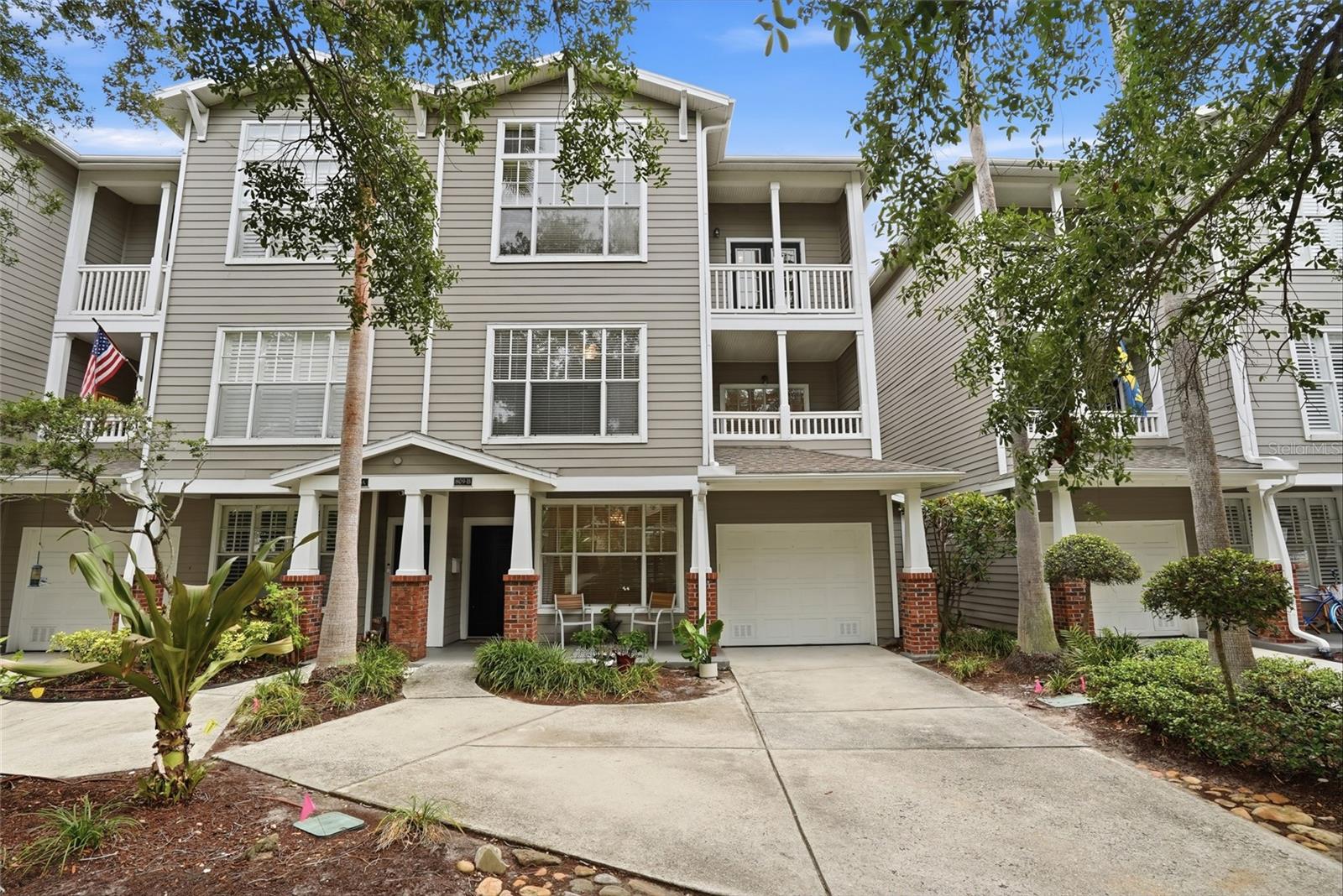 HYDE PARK WALK A CONDO - Residential