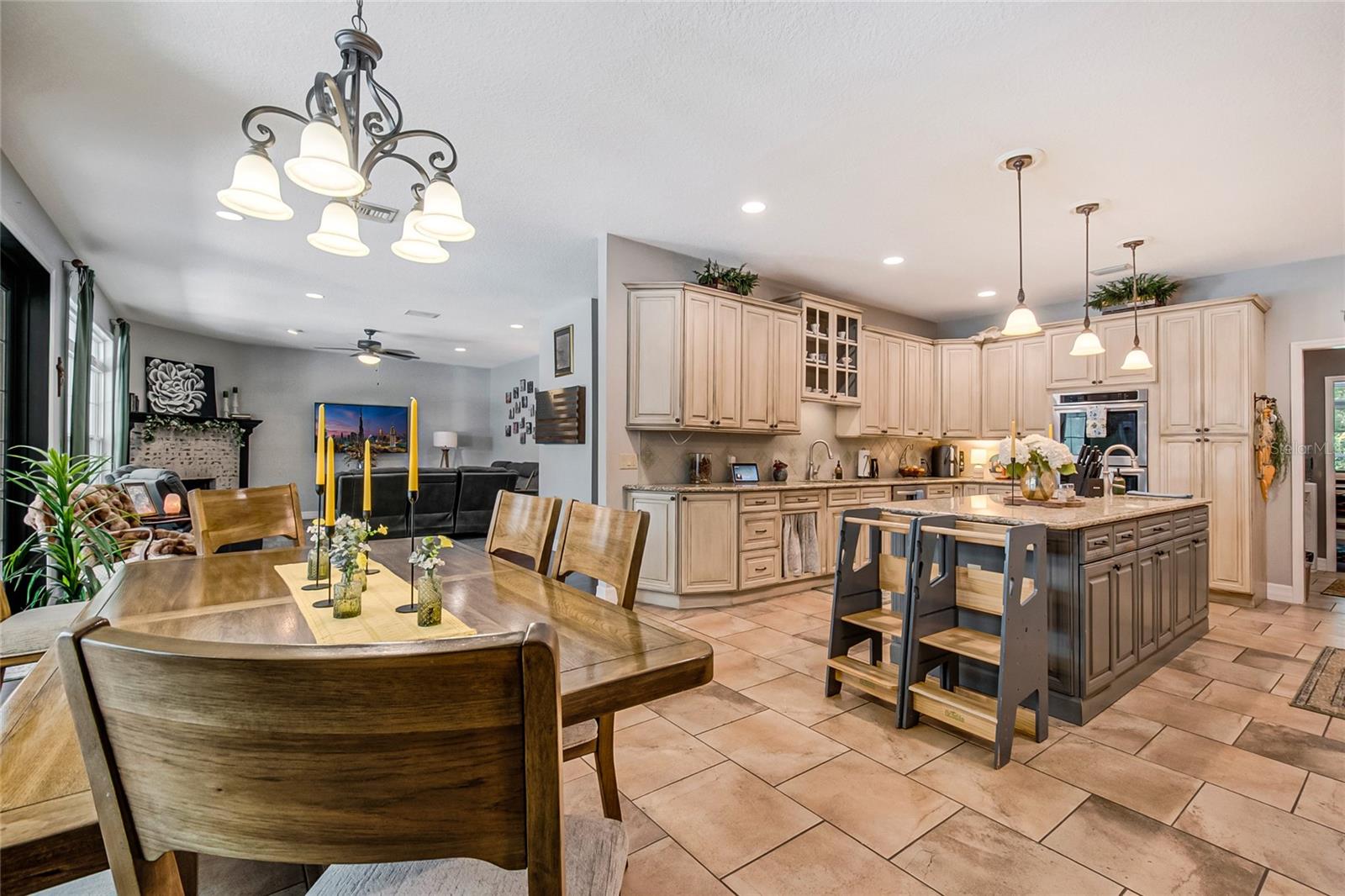 SEMINOLE WOODS 5 AC DEV - Residential