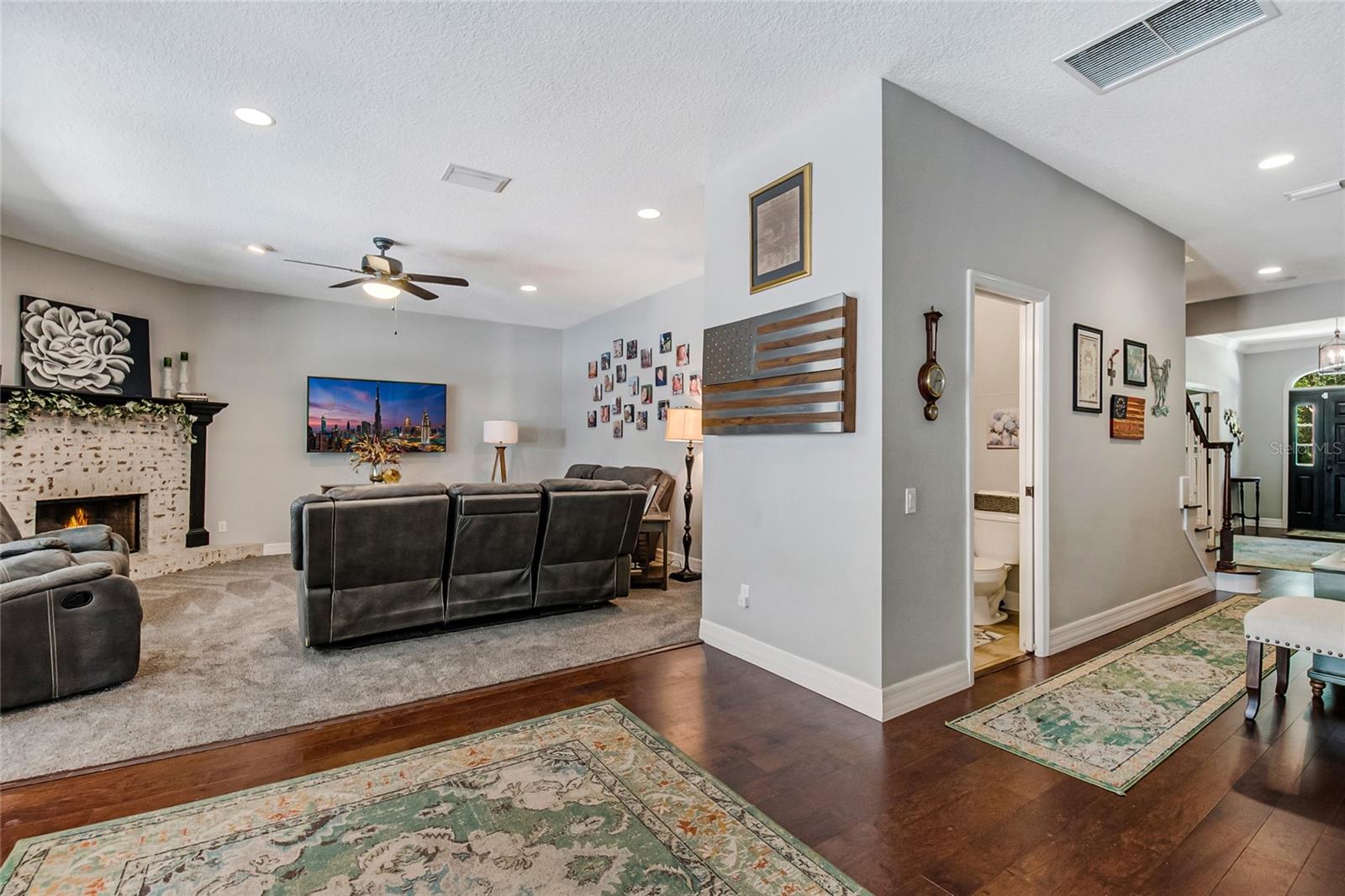 SEMINOLE WOODS 5 AC DEV - Residential