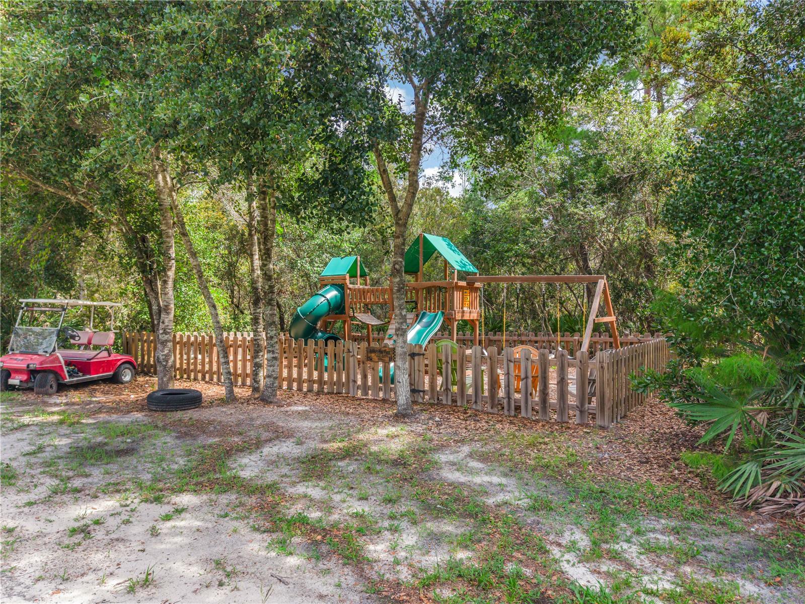 SEMINOLE WOODS 5 AC DEV - Residential