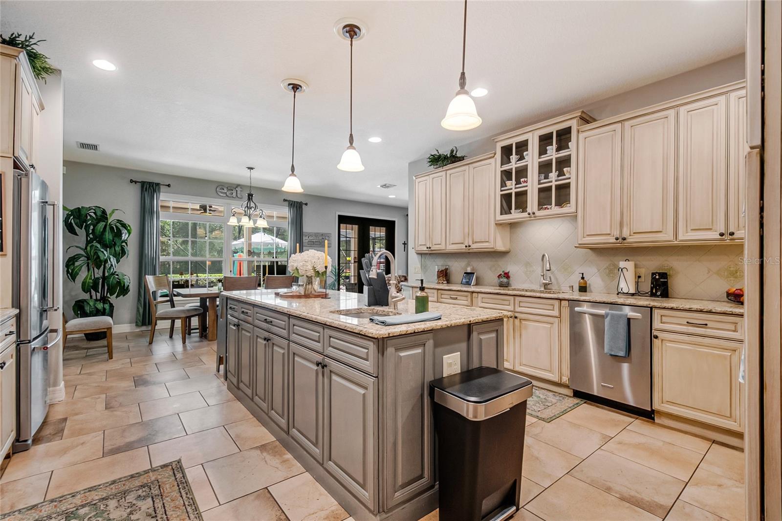 SEMINOLE WOODS 5 AC DEV - Residential