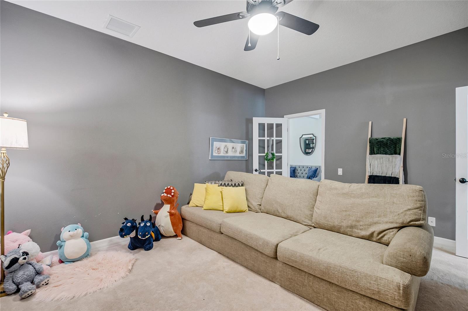 SEMINOLE WOODS 5 AC DEV - Residential