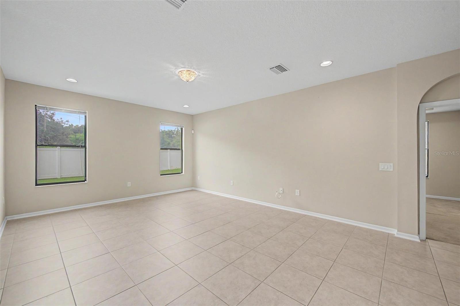 CROSBY CROSSINGS - Residential