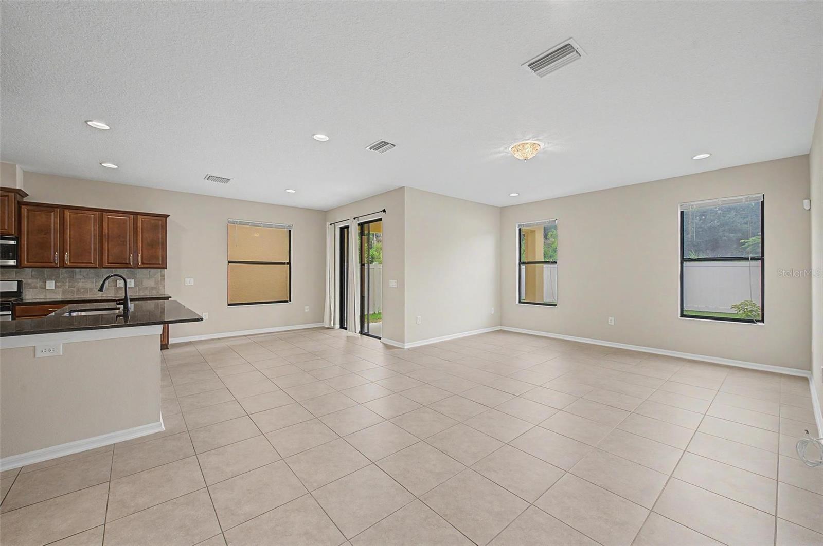 CROSBY CROSSINGS - Residential