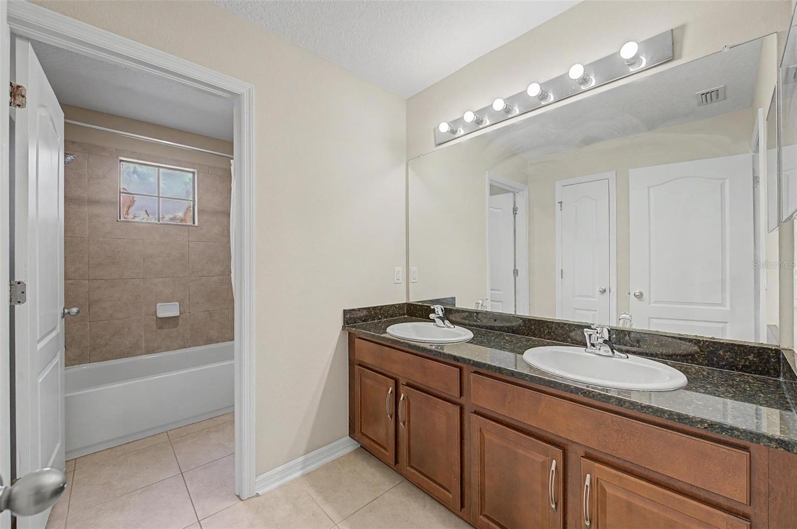 CROSBY CROSSINGS - Residential
