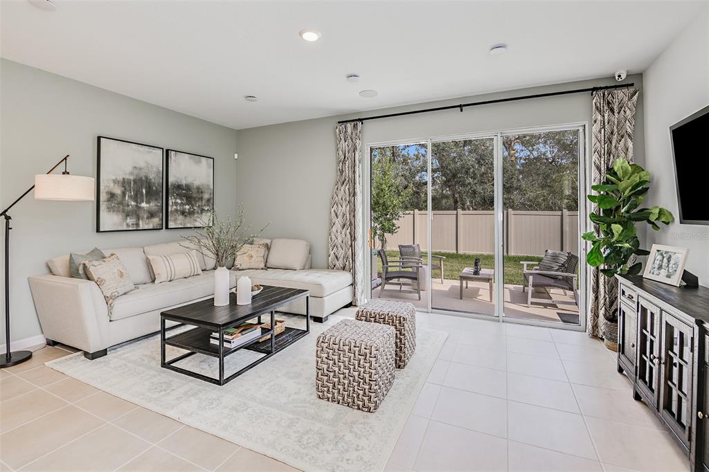 THE TOWNHOMES AT ANTHEM PARK - Residential