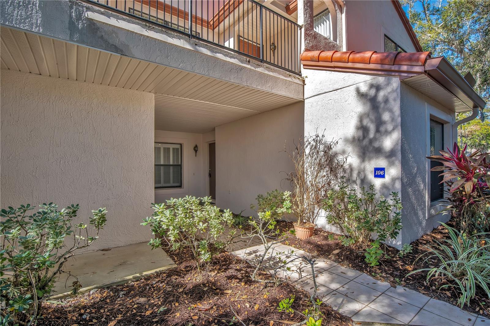 LA VITA CONDO PH 4 - Residential Lease
