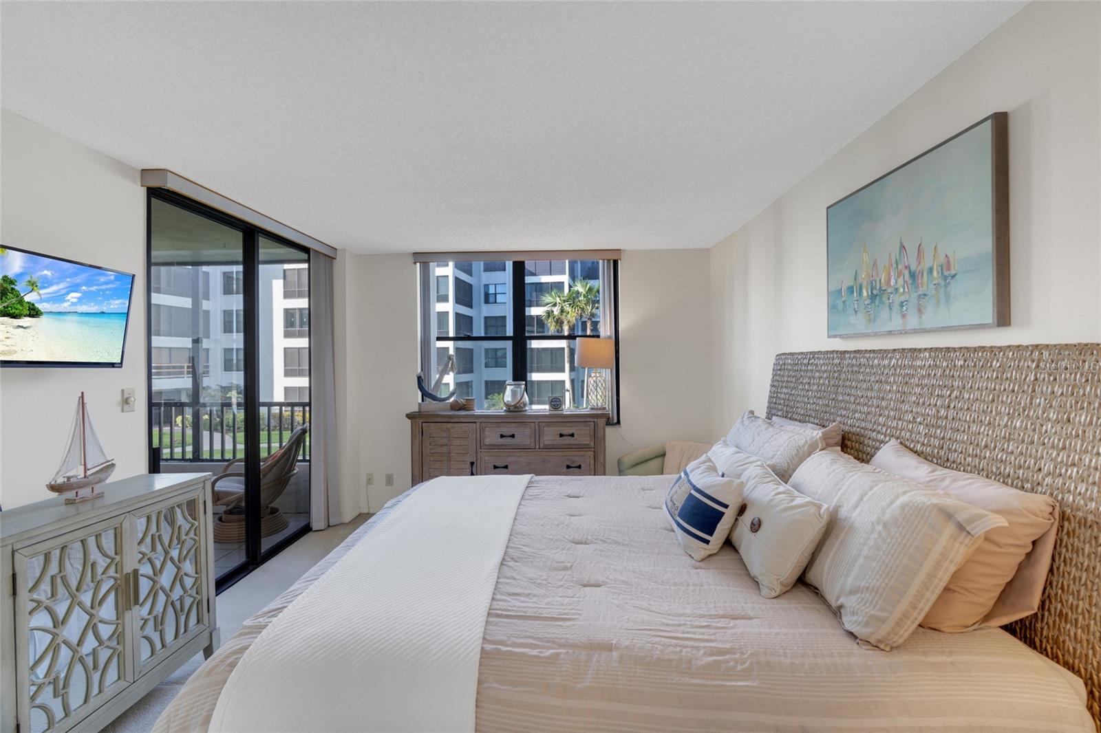 ISLAND REEF I - Residential