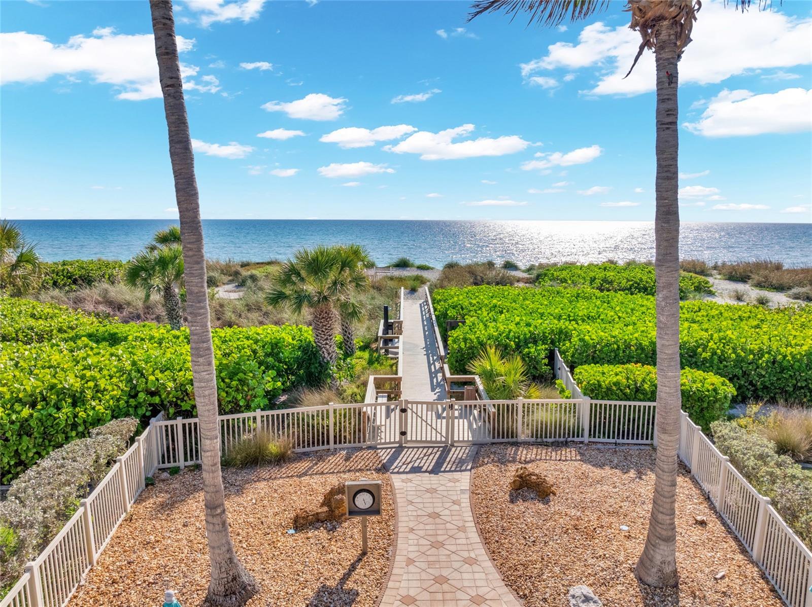 ISLAND REEF I - Residential