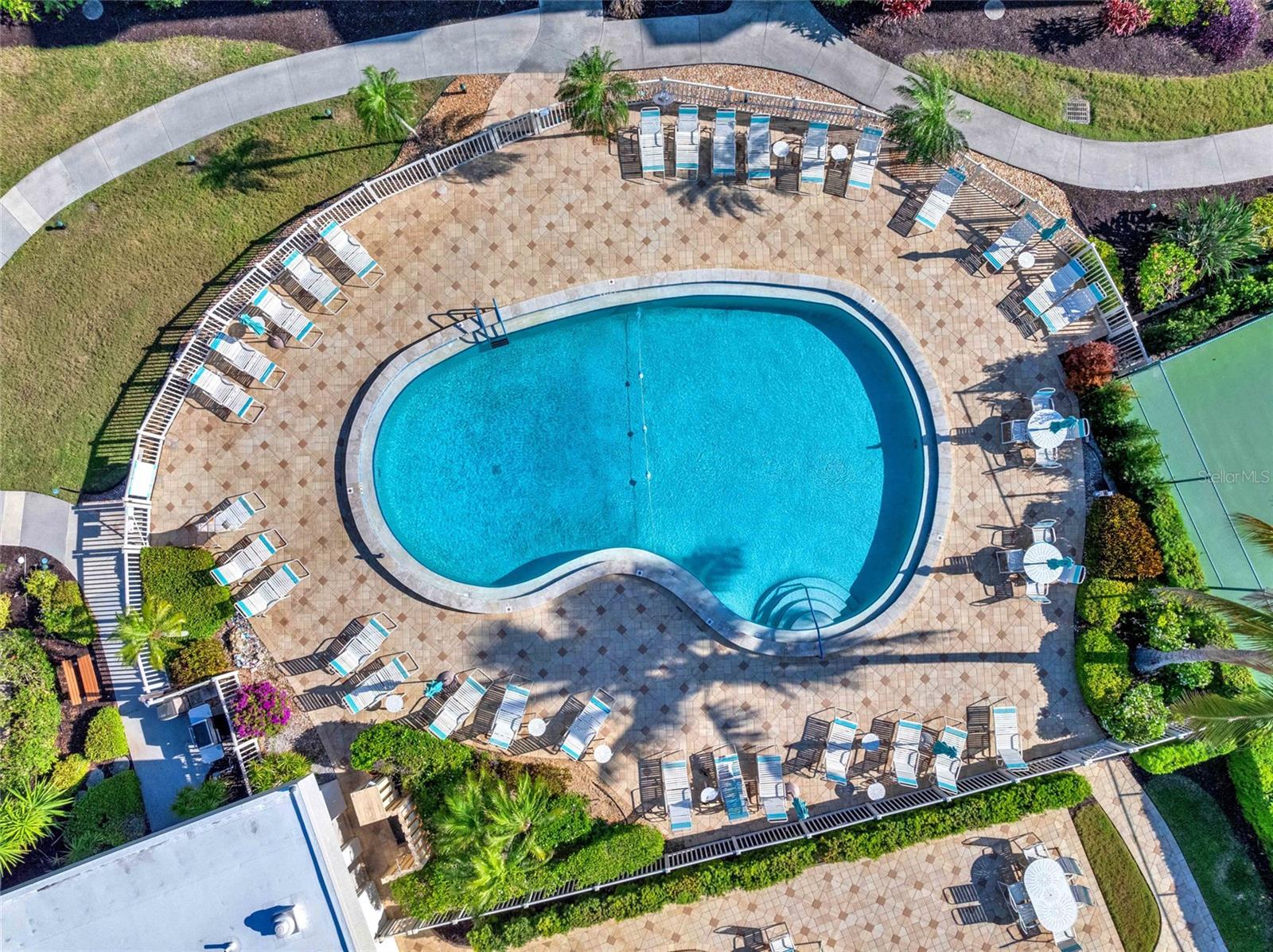ISLAND REEF I - Residential