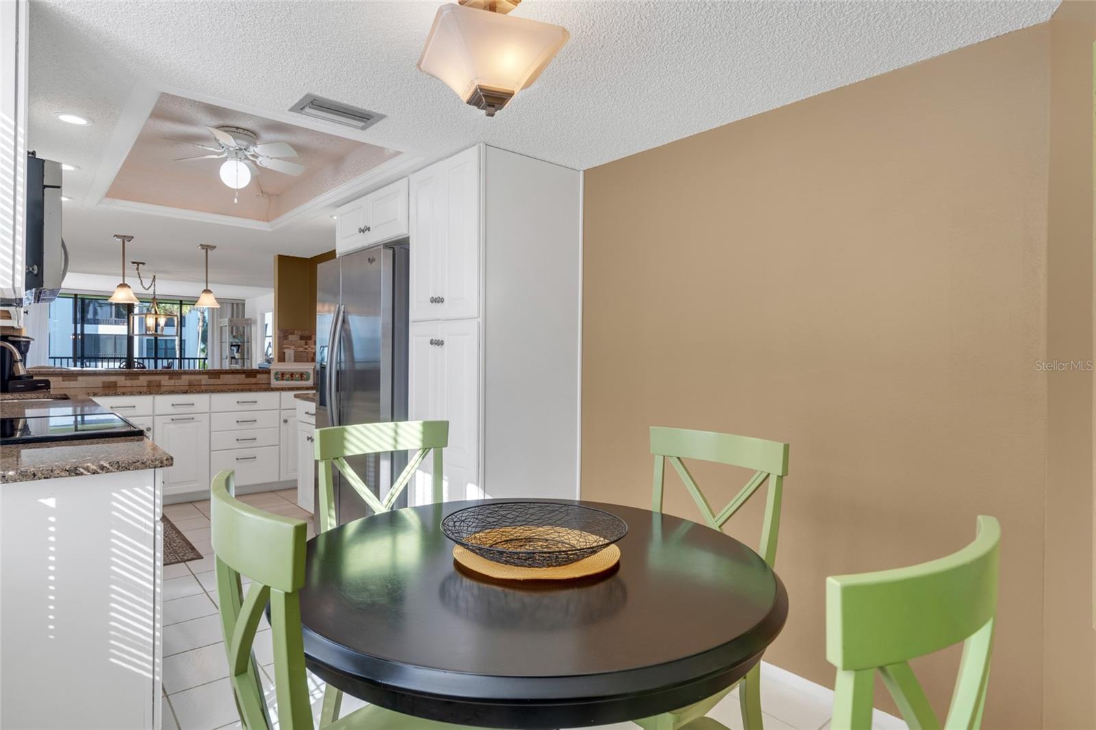 ISLAND REEF I - Residential