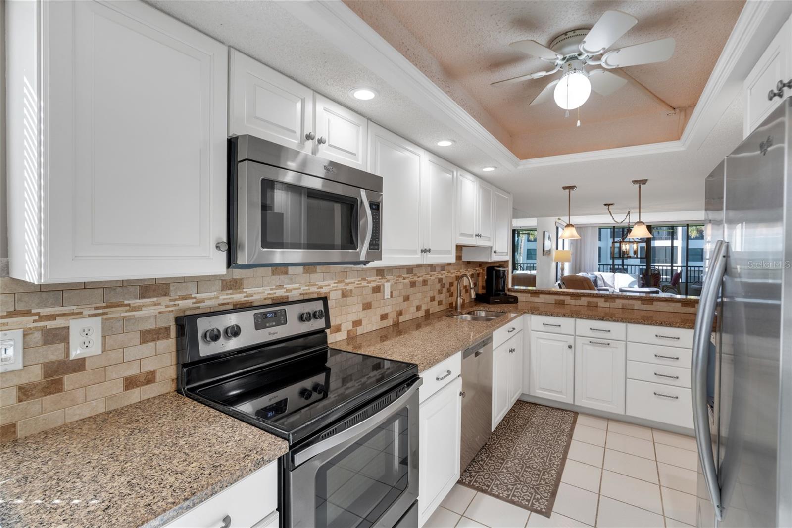 ISLAND REEF I - Residential