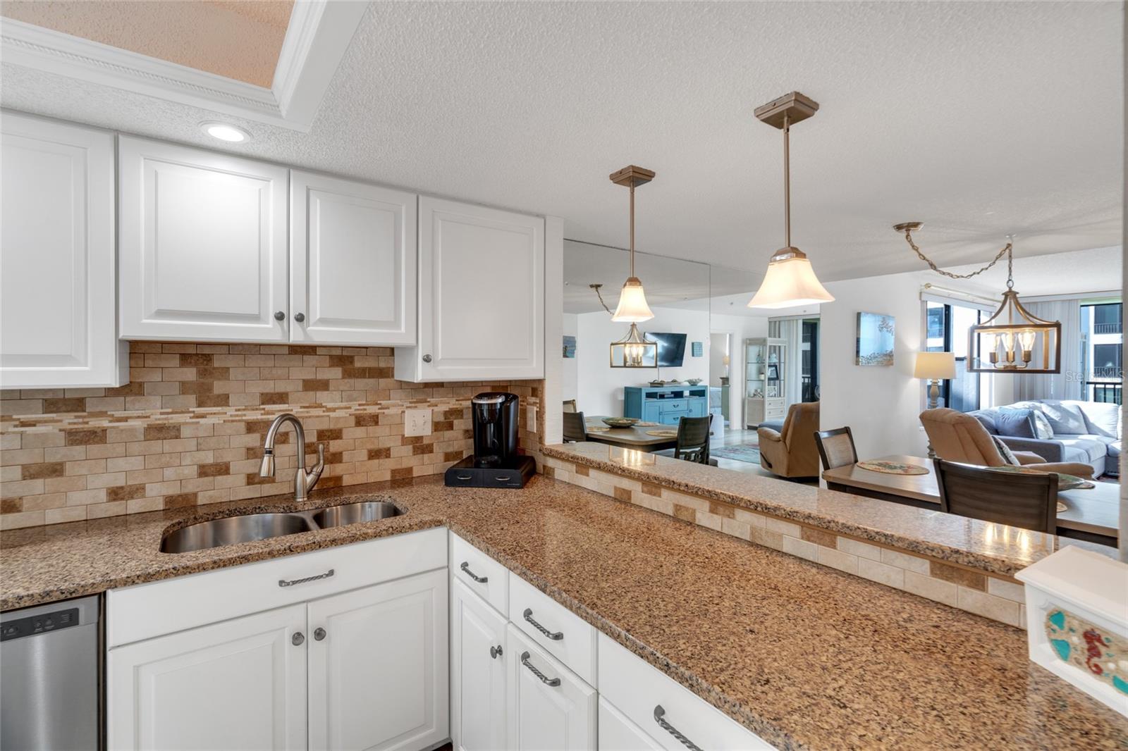 ISLAND REEF I - Residential