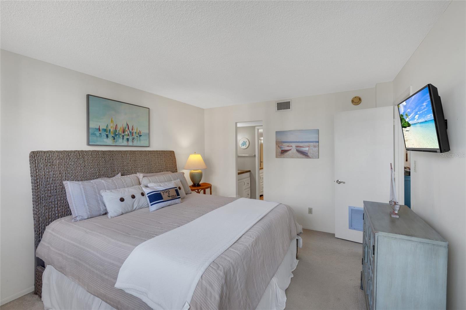 ISLAND REEF I - Residential