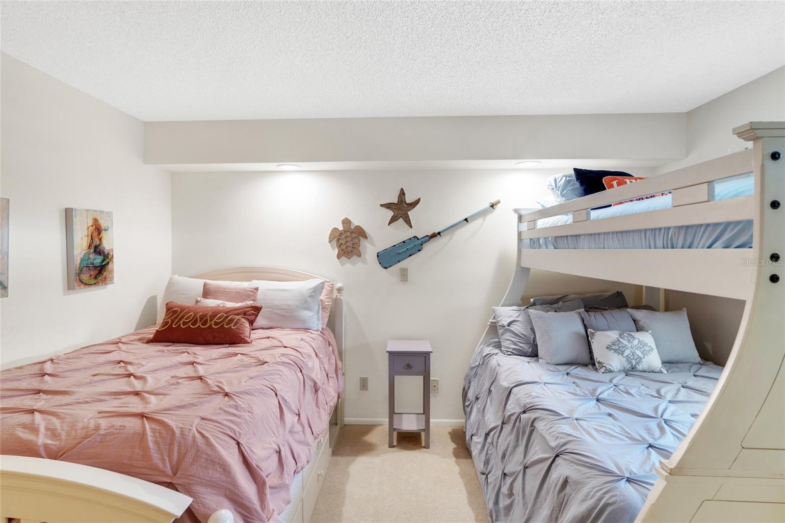 ISLAND REEF I - Residential