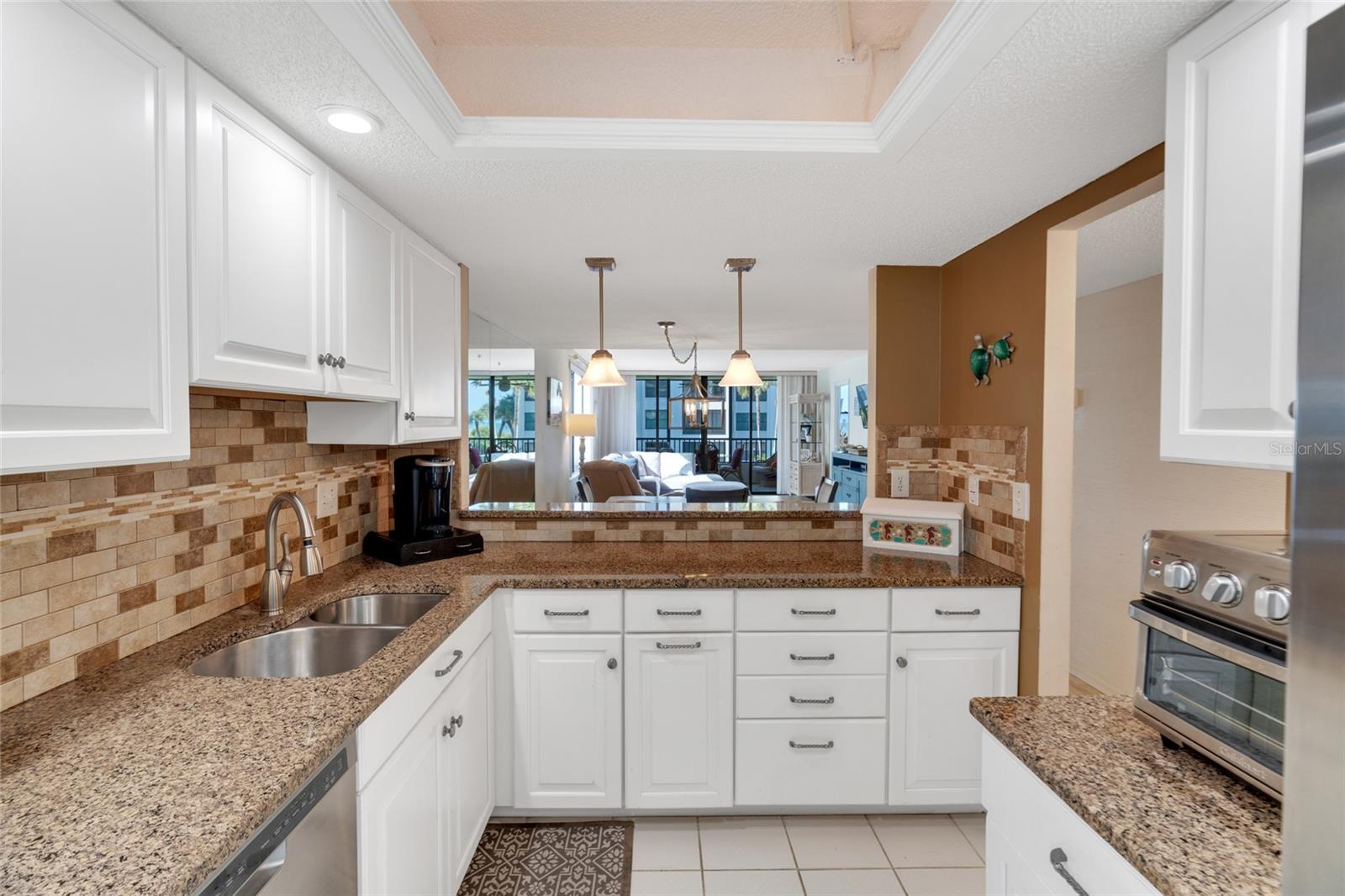 ISLAND REEF I - Residential