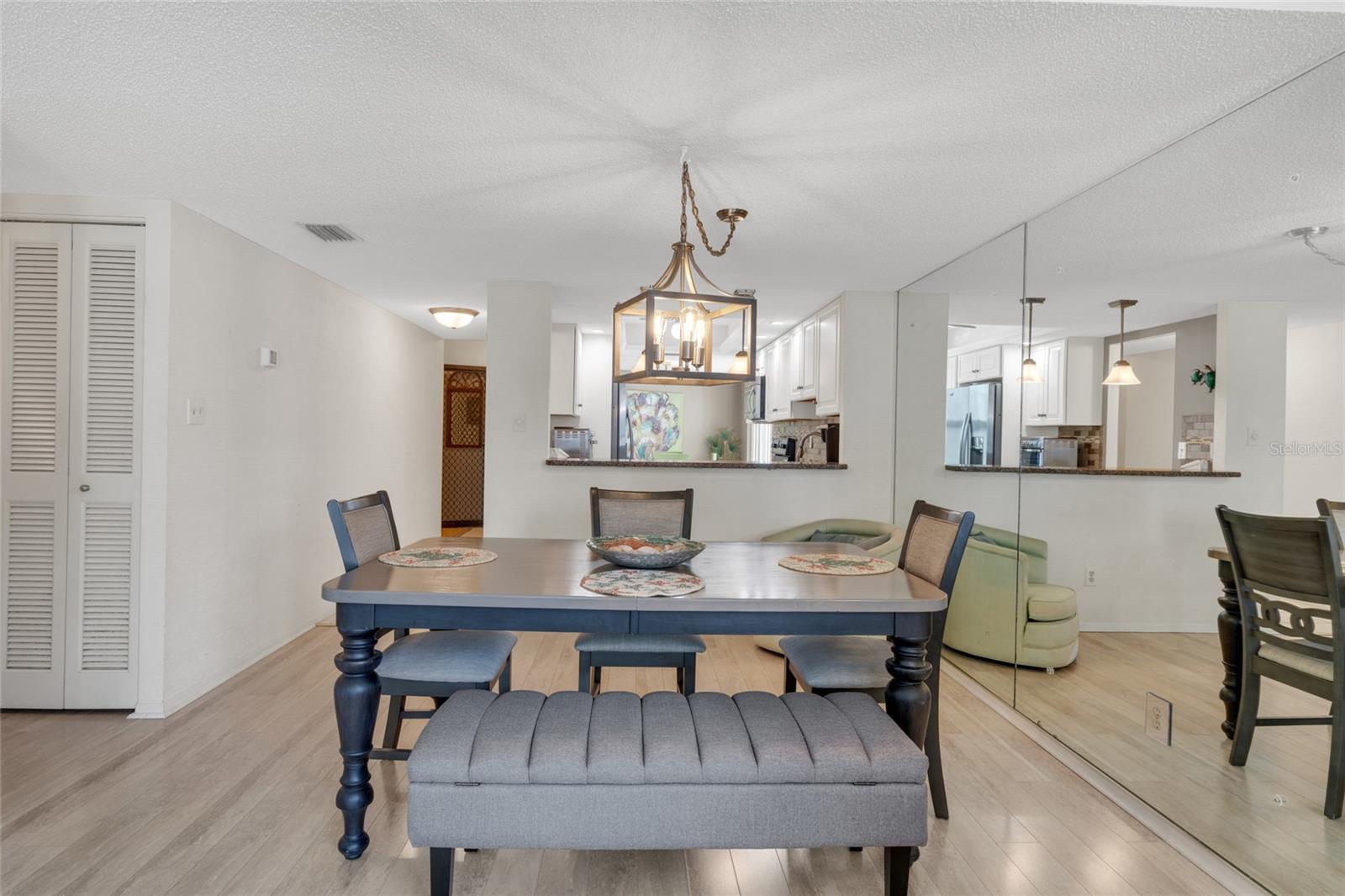 ISLAND REEF I - Residential
