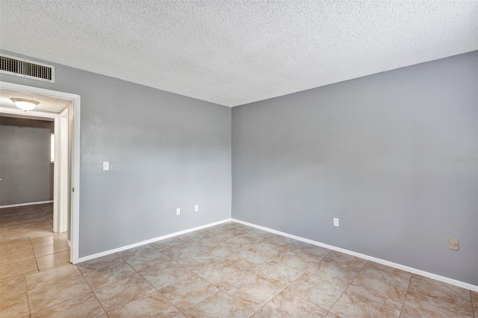 OAK SHADOWS CONDO - Residential