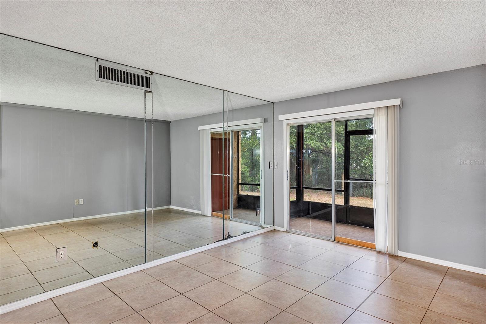OAK SHADOWS CONDO - Residential