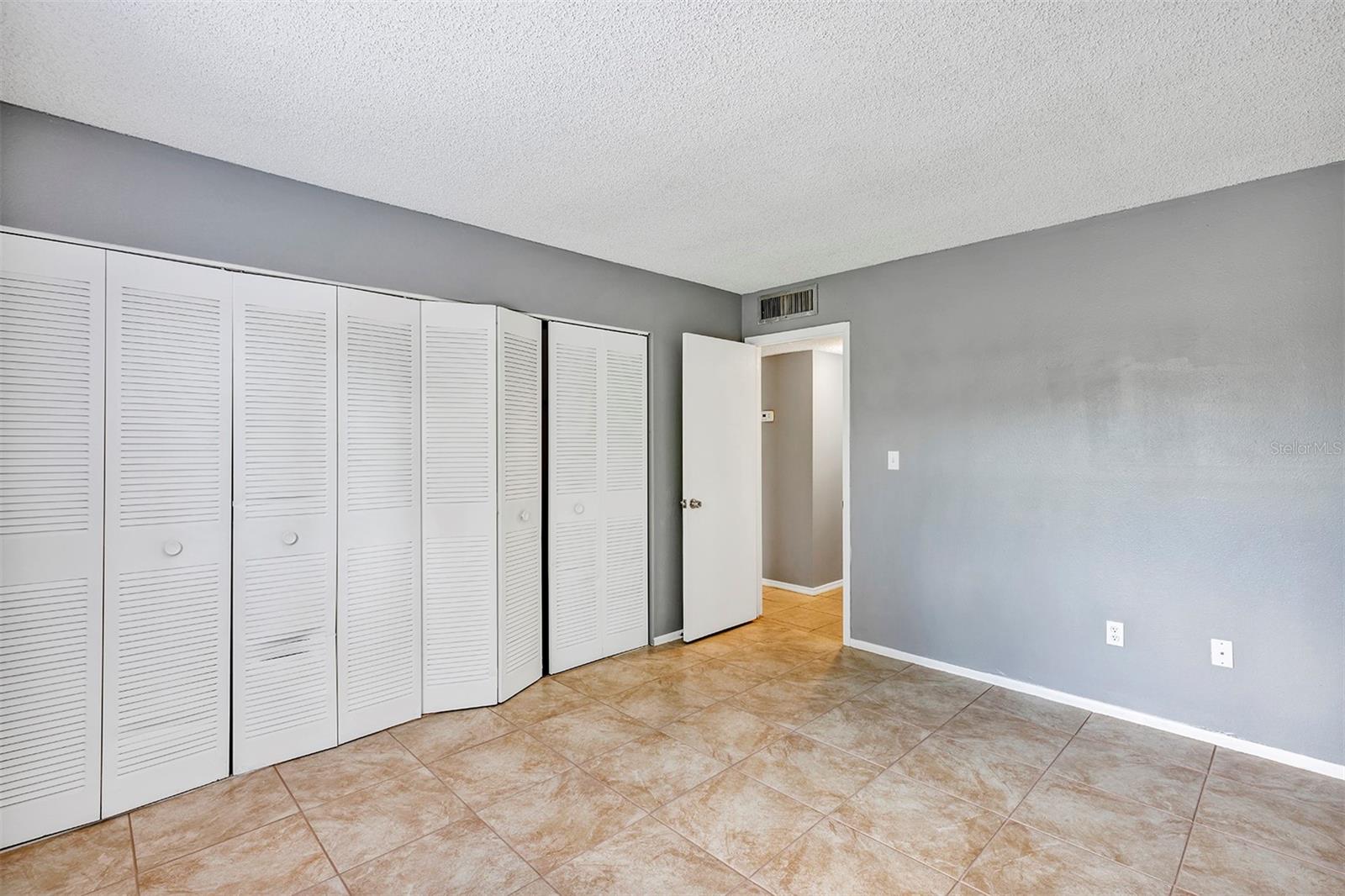 OAK SHADOWS CONDO - Residential