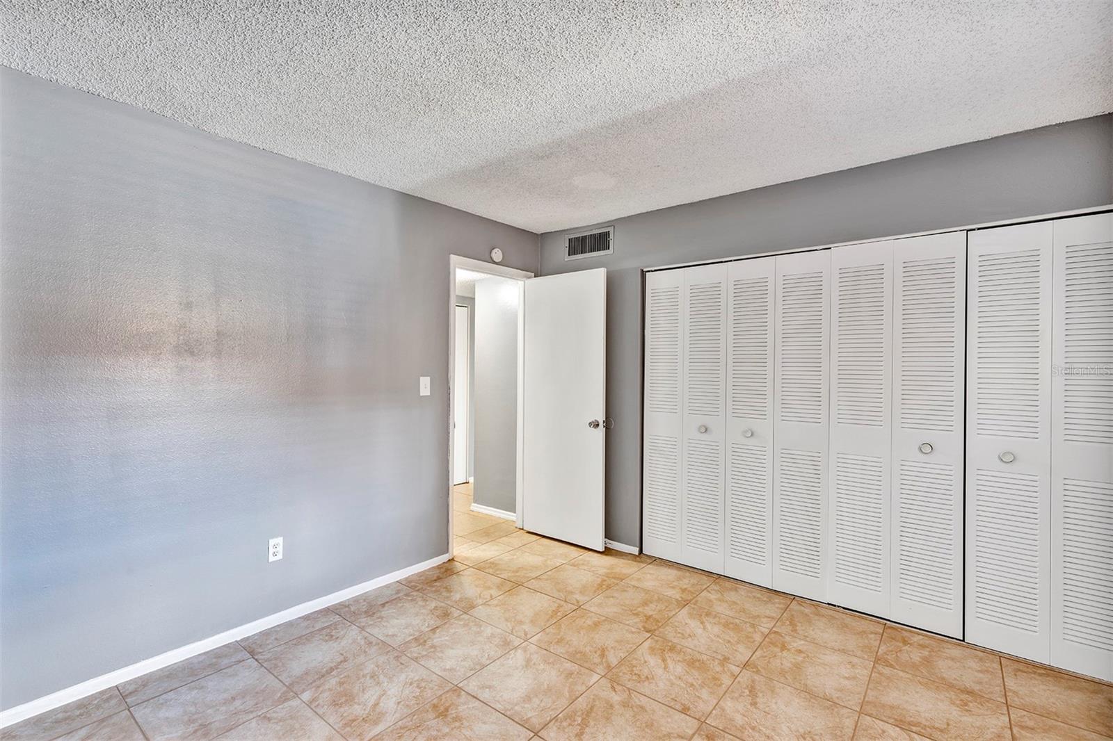 OAK SHADOWS CONDO - Residential