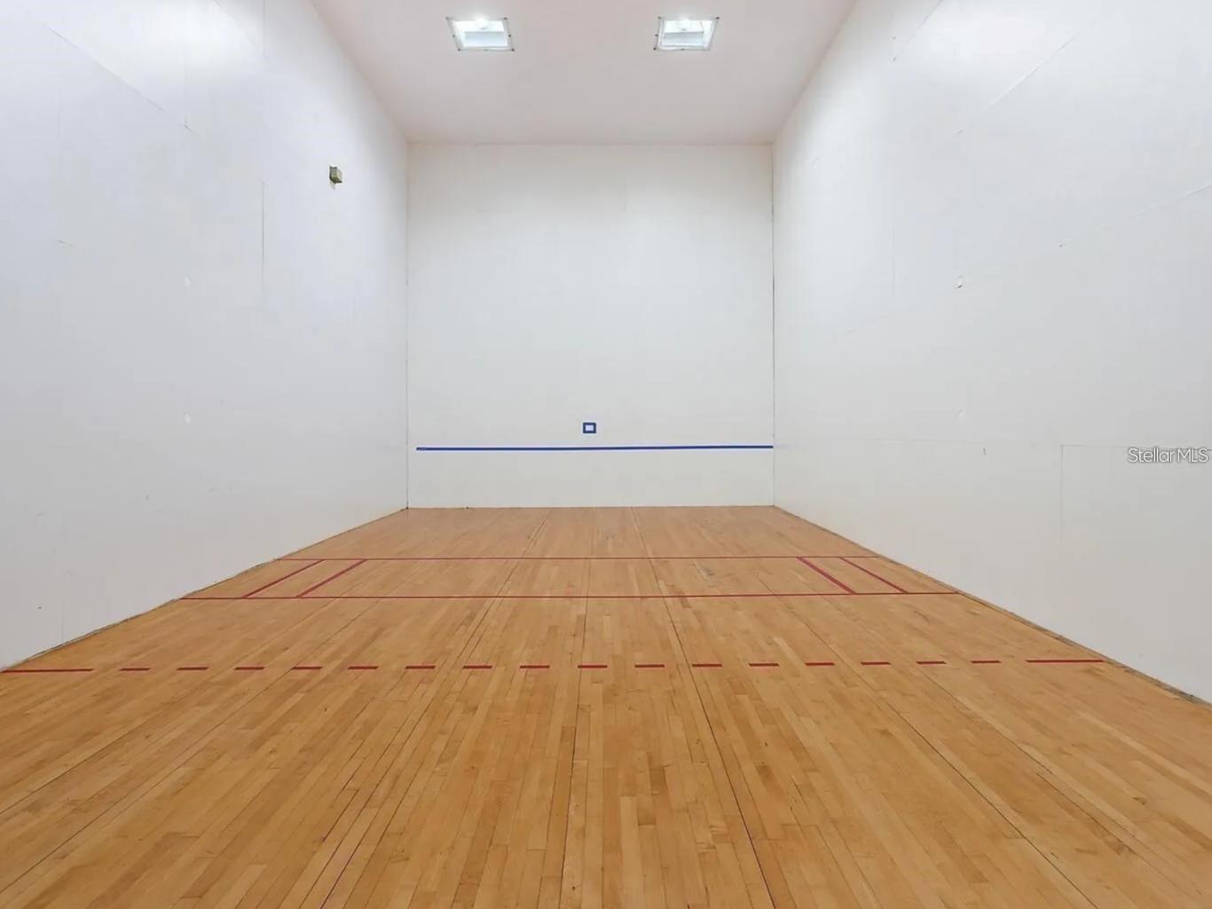 LEXINGTON PLACE CONDO - Residential