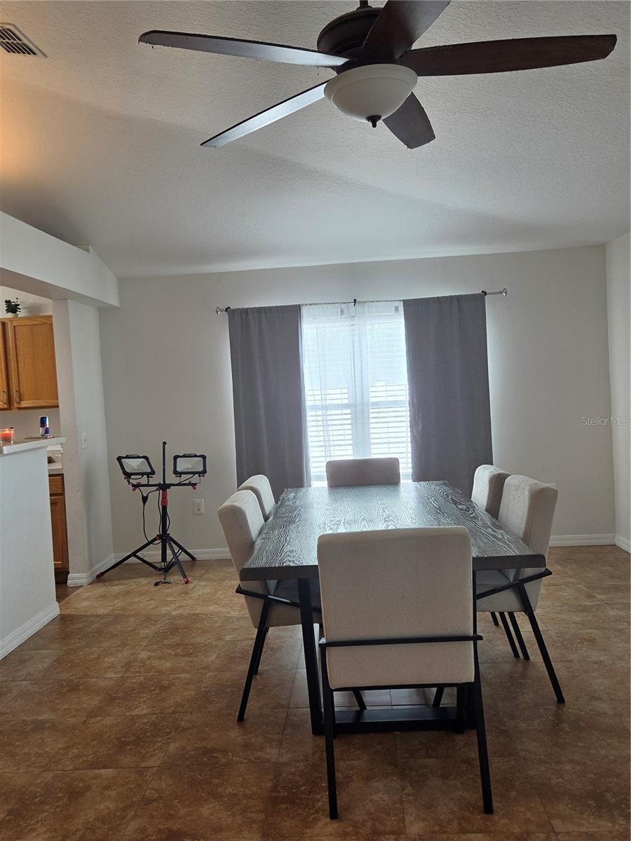 EMERALD COVE PH 02 - Residential Lease