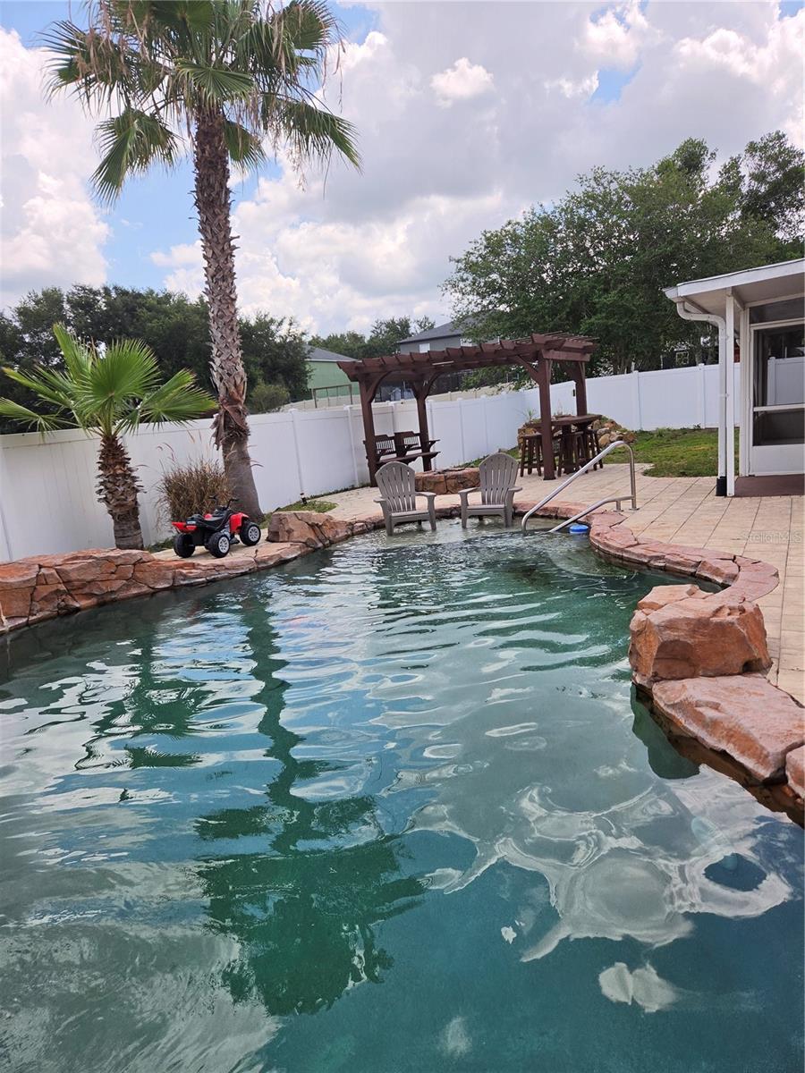 EMERALD COVE PH 02 - Residential Lease
