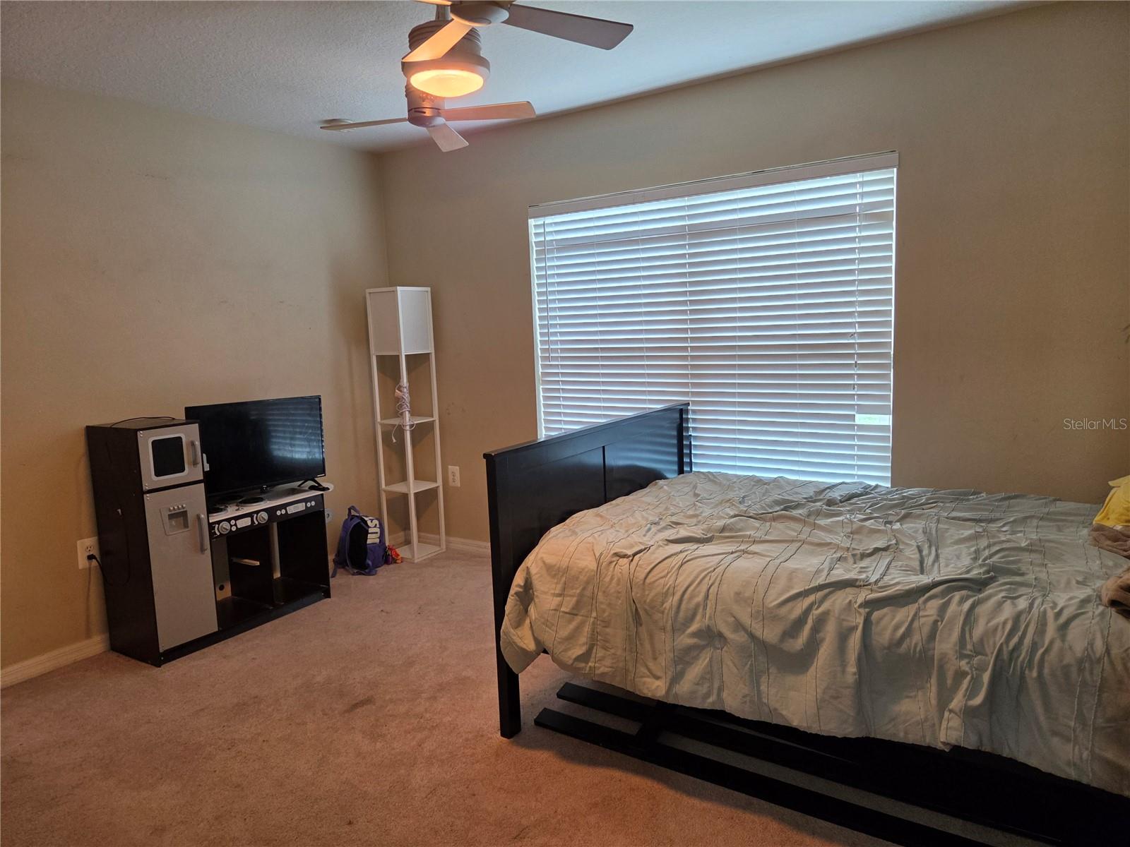 EMERALD COVE PH 02 - Residential Lease