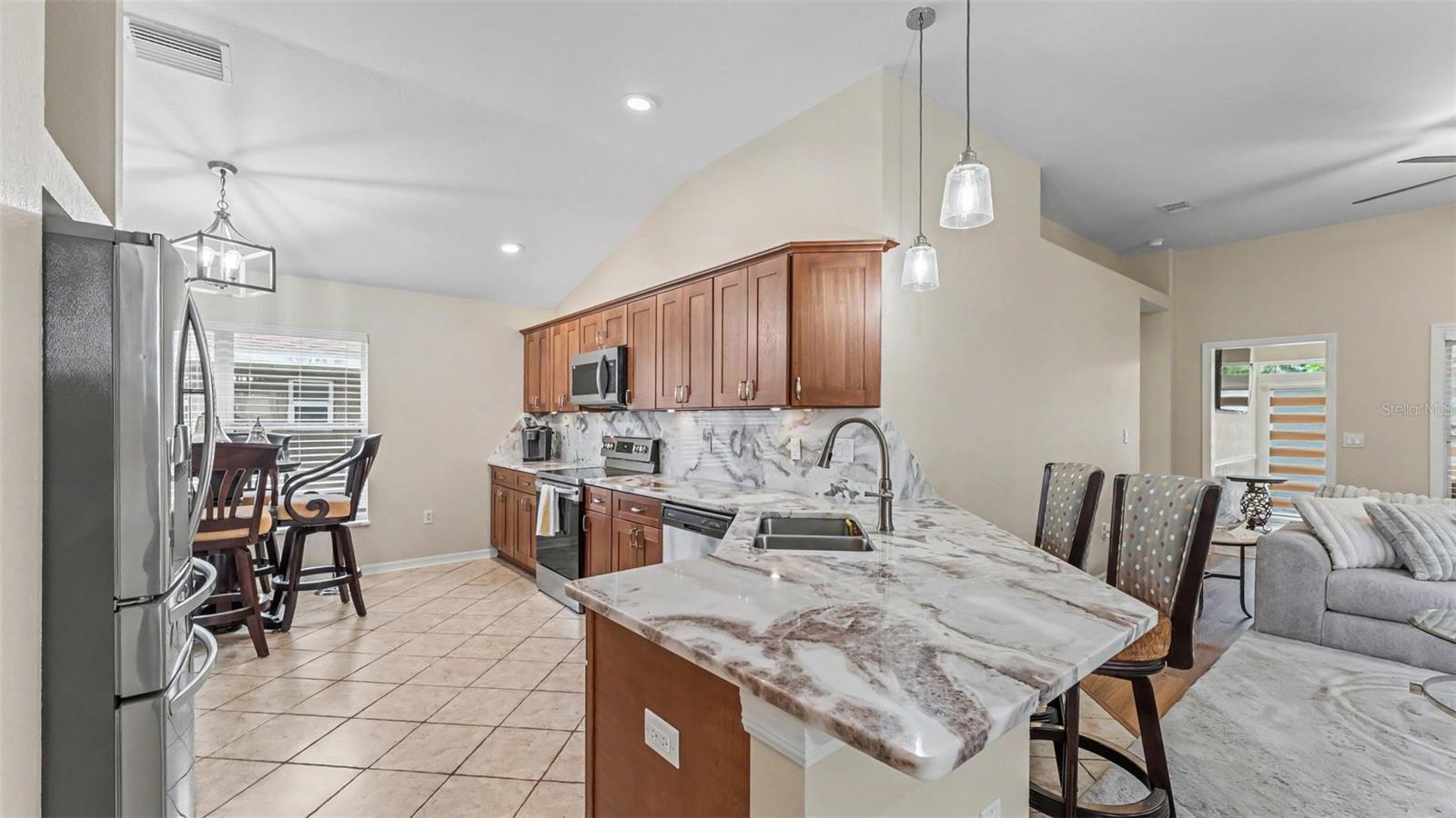 TWIN LAKES AT CHRISTINA PH 01 - Residential