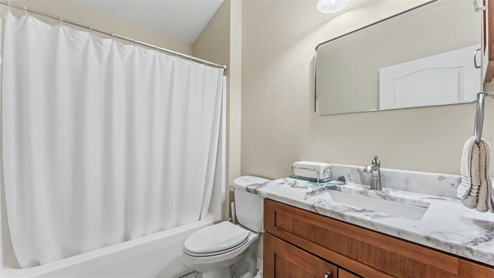 TWIN LAKES AT CHRISTINA PH 01 - Residential