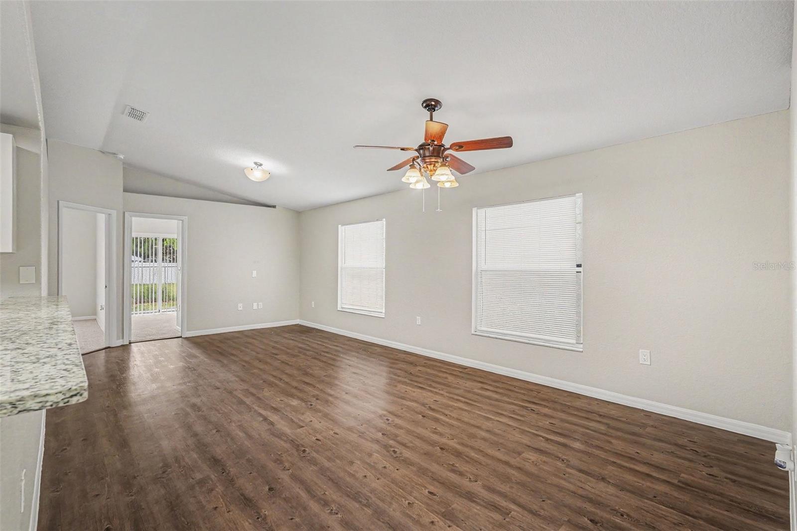 LAKE PADGETT ESTATES EAST - Residential
