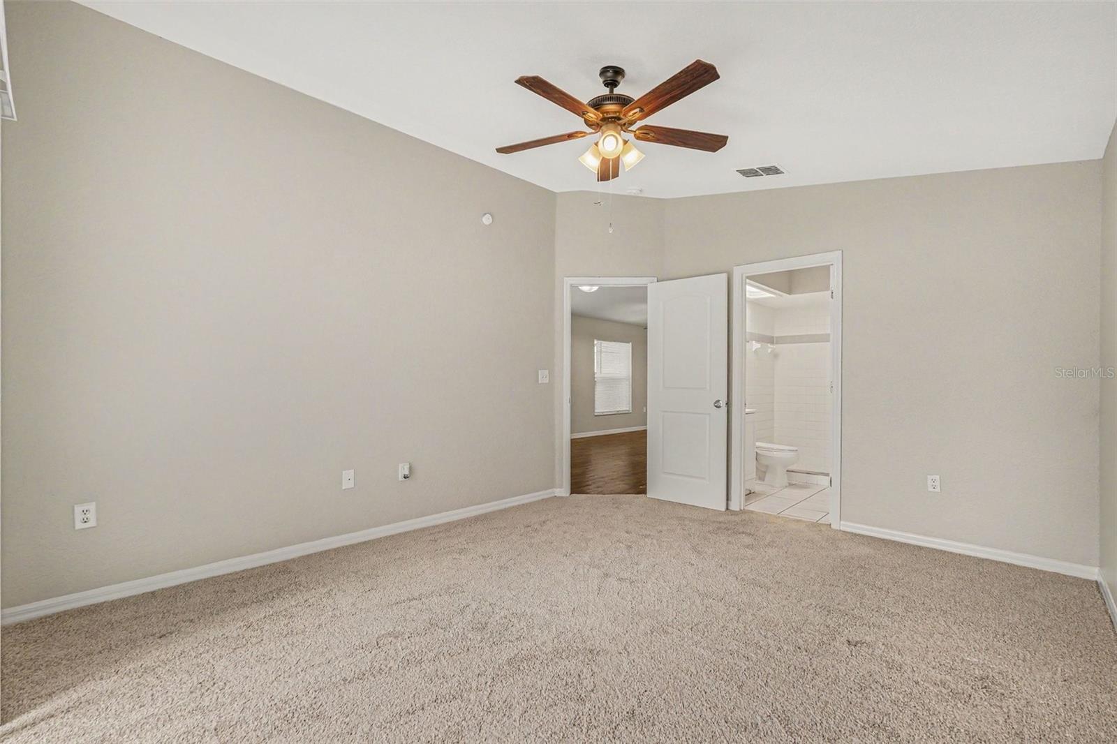 LAKE PADGETT ESTATES EAST - Residential