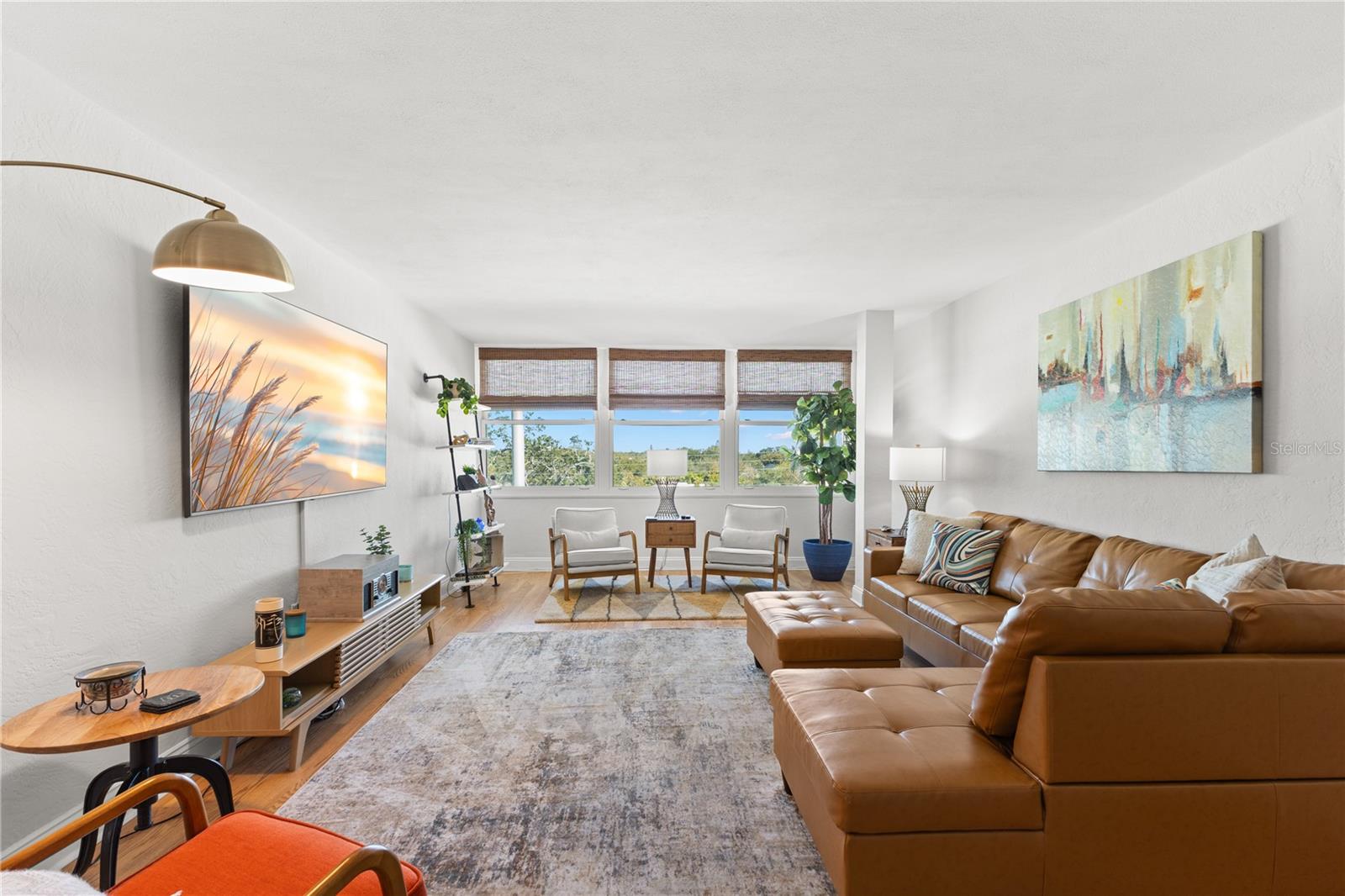 SUNCOAST TOWERS APTS CO-OP - Residential