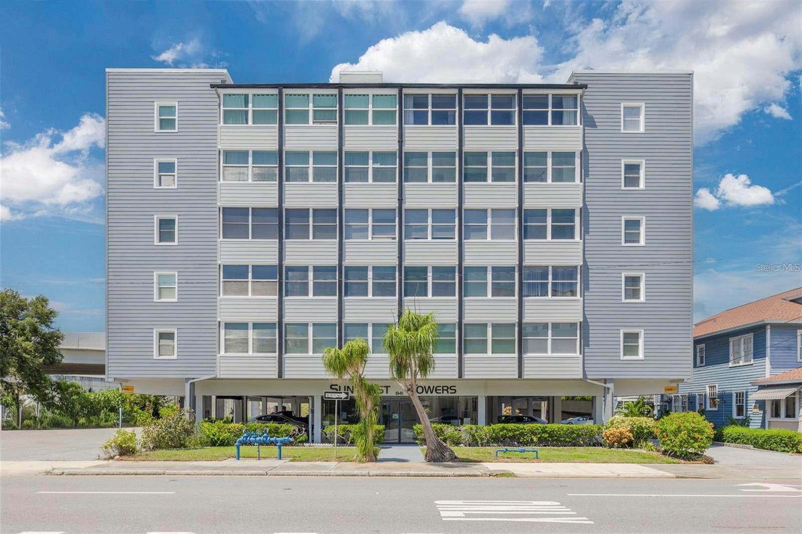 SUNCOAST TOWERS APTS CO-OP - Residential