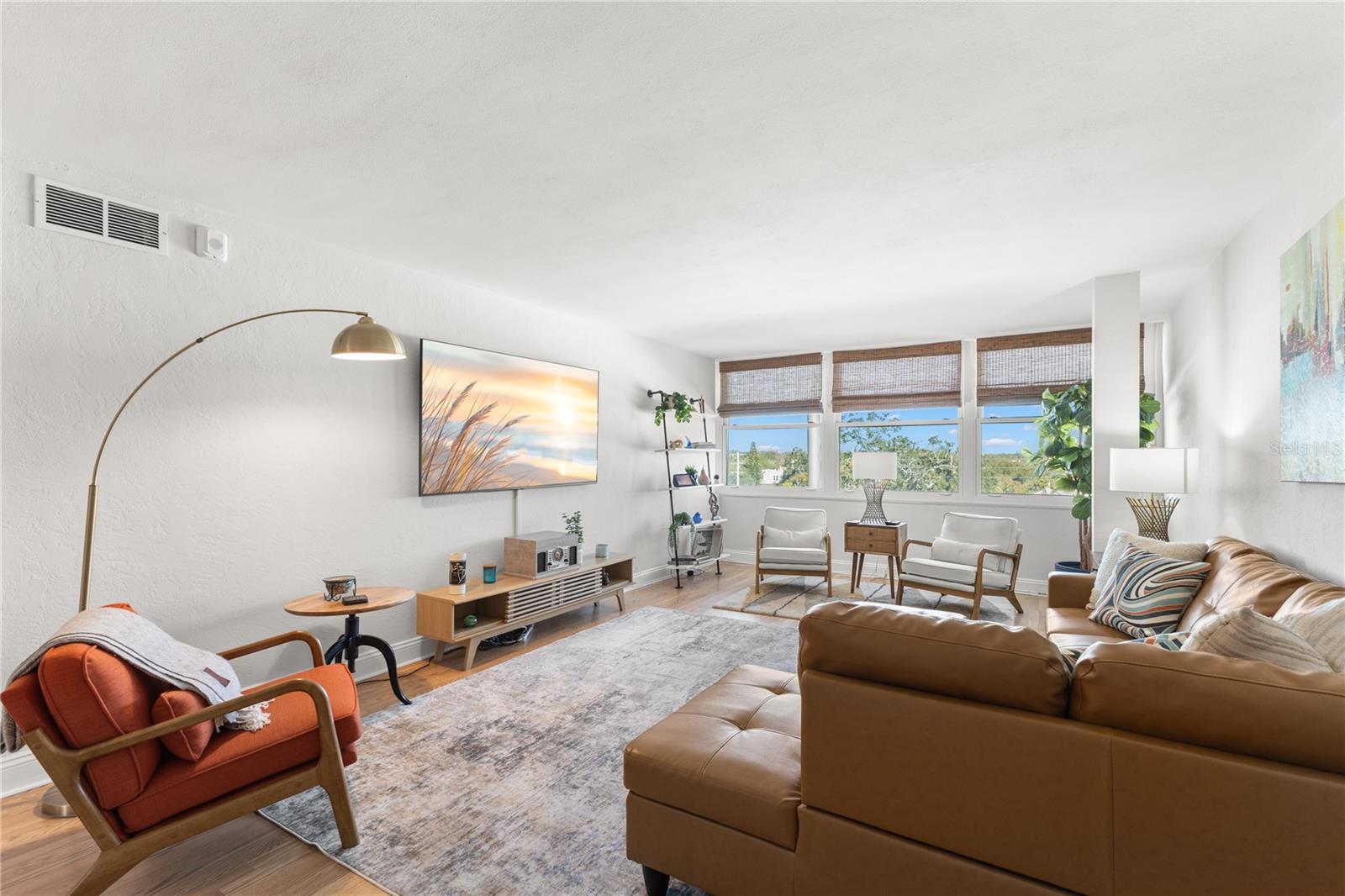 SUNCOAST TOWERS APTS CO-OP - Residential