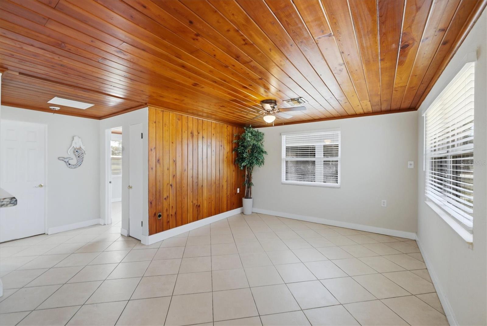 PLAT/ENGLEWOOD - Residential