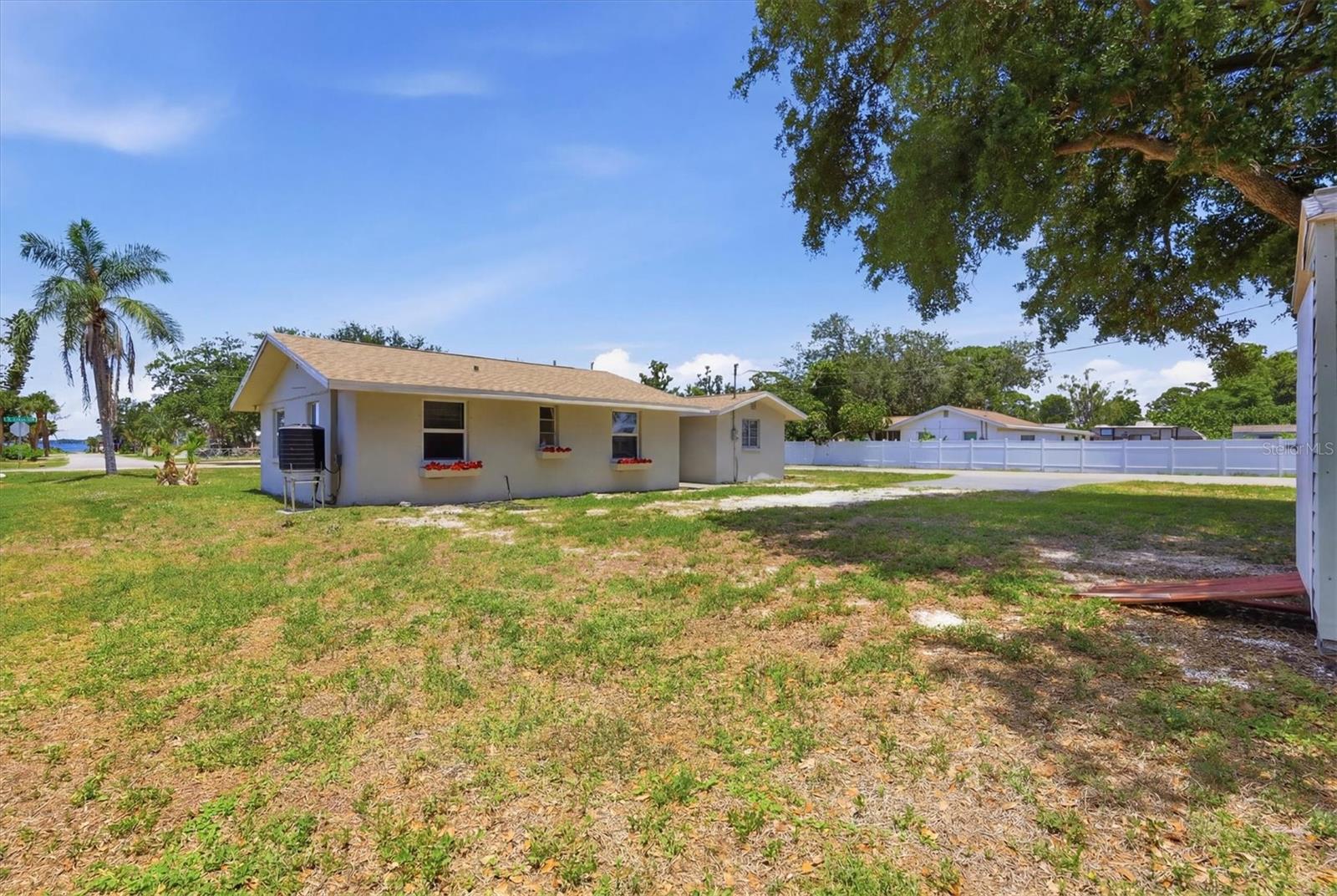 PLAT/ENGLEWOOD - Residential