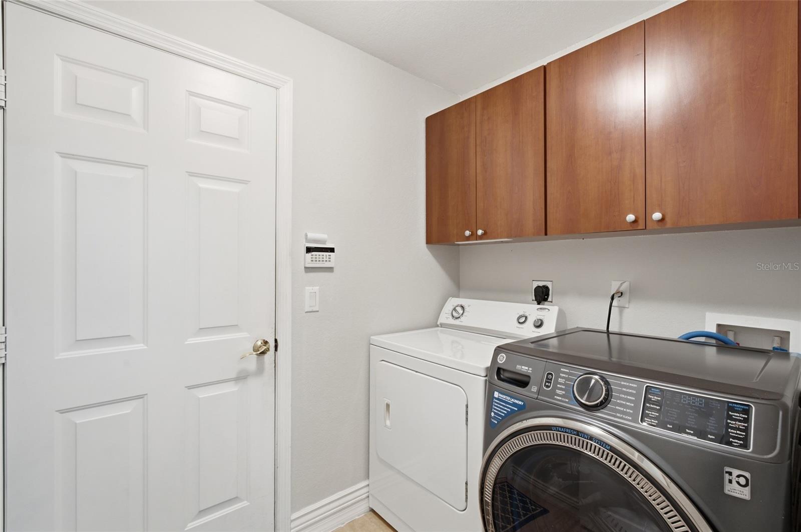 CORAL LAKES D - Residential