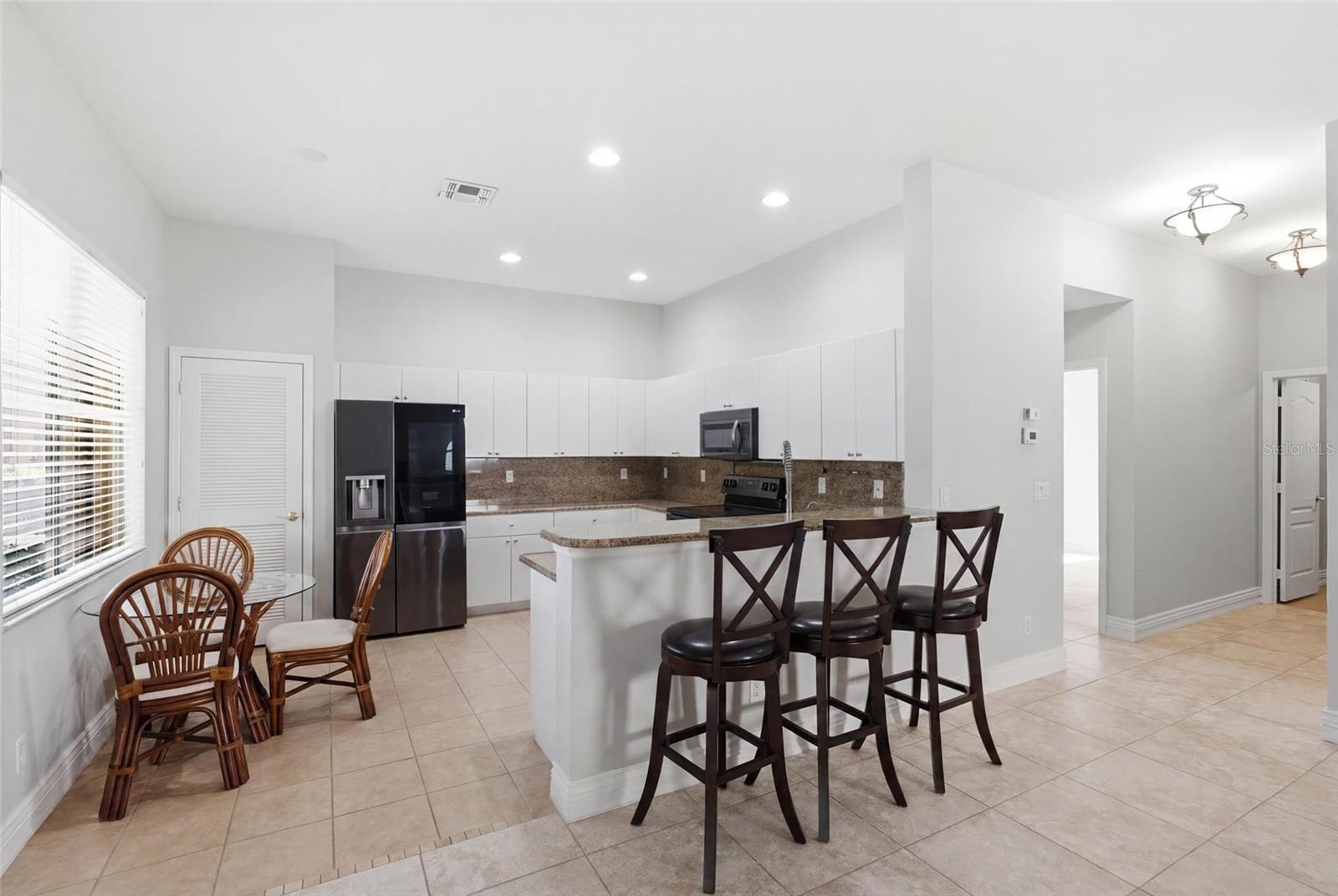 CORAL LAKES D - Residential
