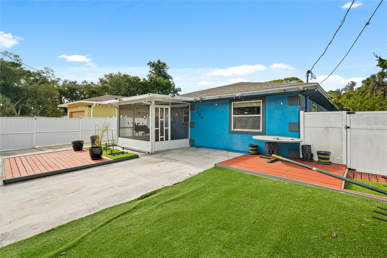 **This is the One!** Welcome to this inviting Sarasota home, an ideal location that is growing and close to everything you need! Close proximity to Ringling College, Bayfront Park, SRQ International Airport, Downtown Sarasota and more! **New Roof in 2024** This property offers a comfortable layout with bright living spaces and plenty of natural light throughout. Recently remodeled kitchen with granite countertops and stainless steel appliances! Whether you're a first-time homebuyer, seasonal resident, or investor, this property presents a fantastic opportunity to own in an area with strong potential and continued growth. Located in city limits, weekly rentals are allowed with a 7-day minimum! Don’t miss your chance to make this Sarasota home your own! **THIS PROPERTY QUALIFIES FOR A 1% LENDER INCENTIVE IF USING PREFERRED LENDER. INQUIRE FOR MORE DETAILS.**