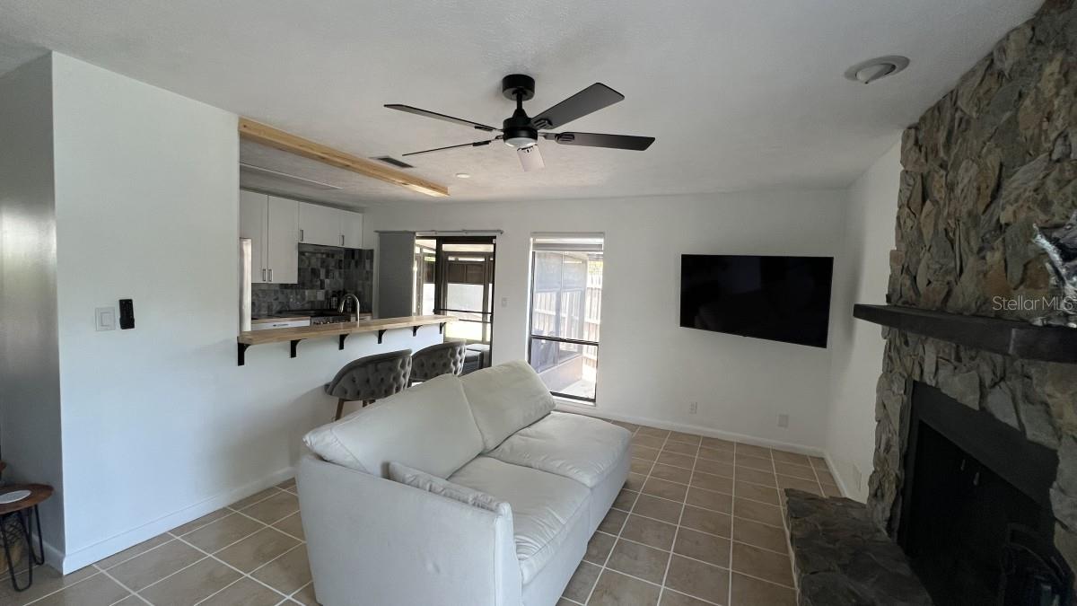 LA JOLLA 200 - Residential