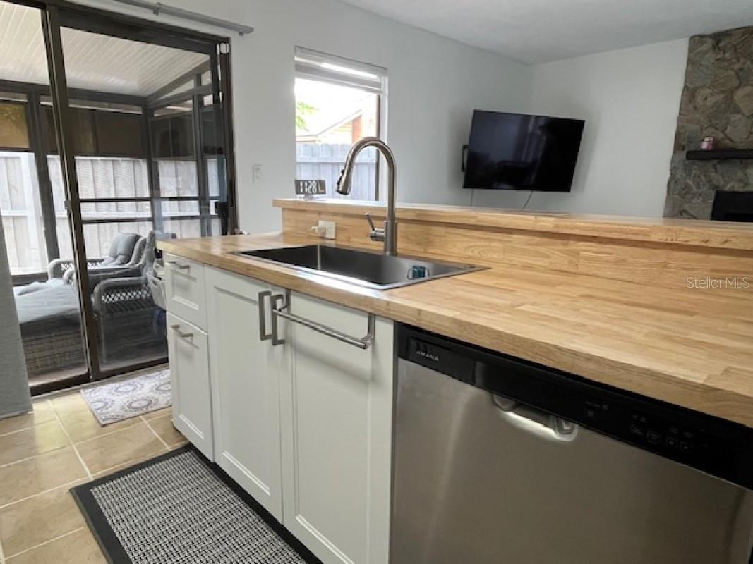 LA JOLLA 200 - Residential