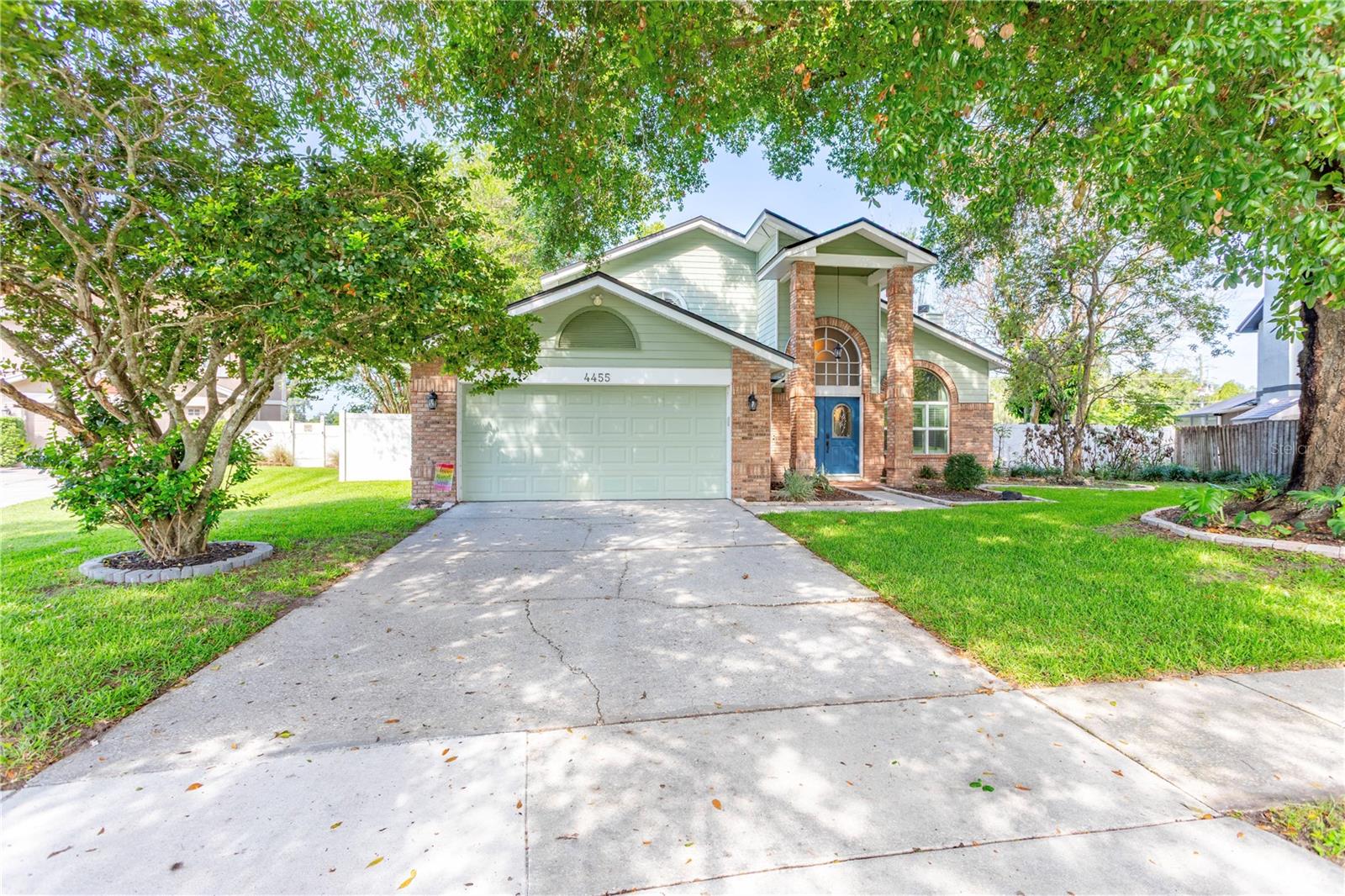 WINDWARD ESTATES - Residential