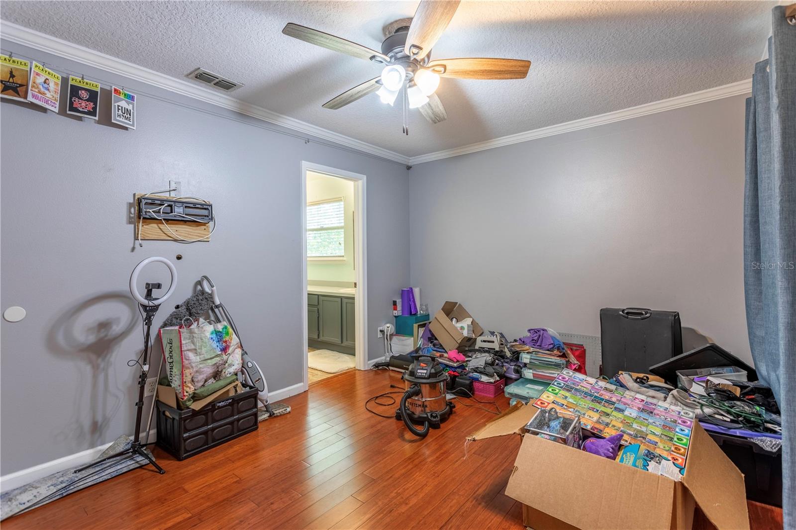 WINDWARD ESTATES - Residential