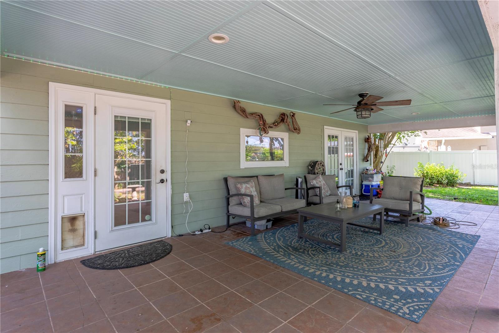 WINDWARD ESTATES - Residential